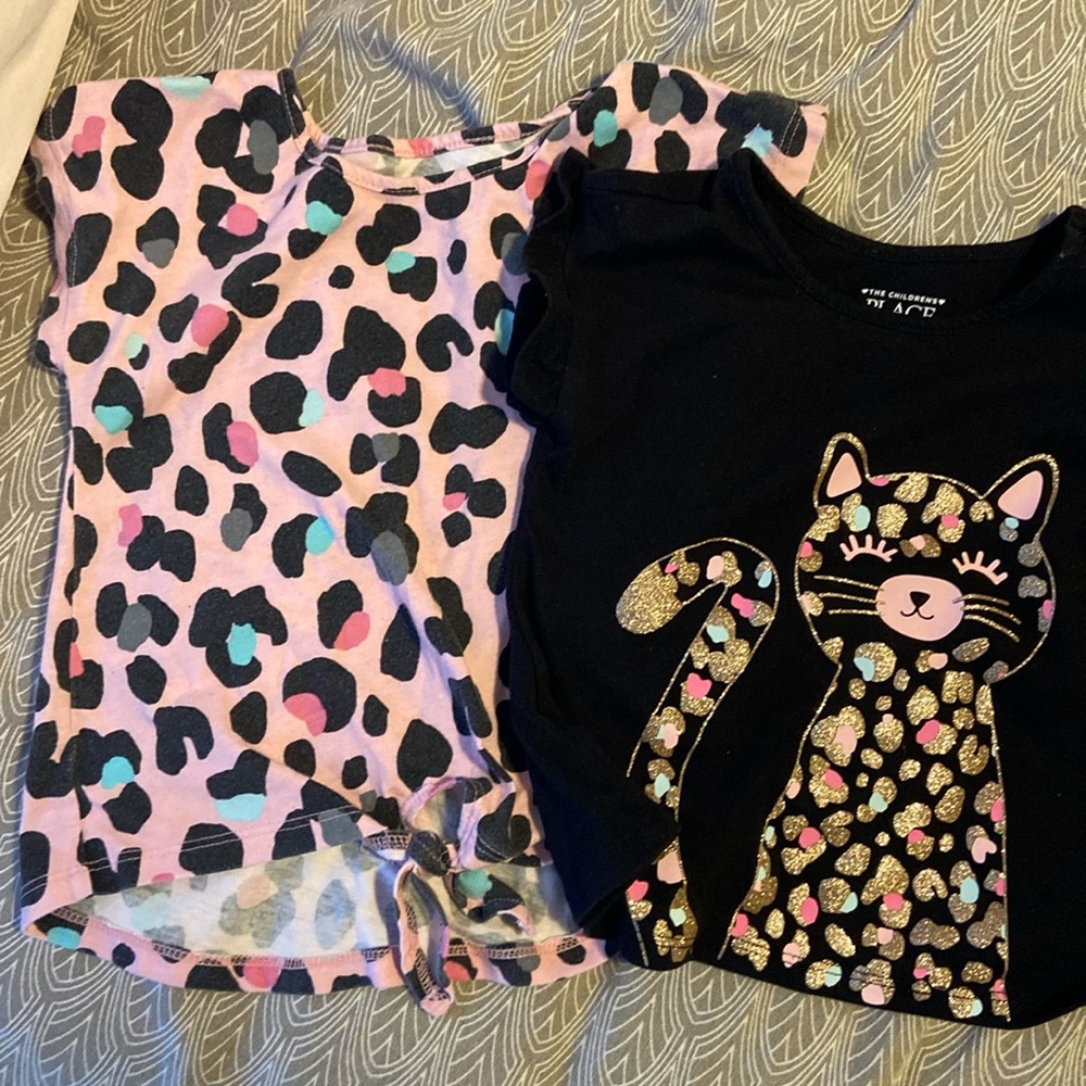 The Children’s Place Leopard Black/ Pink 4 pcs 2 Tops and 2 leggings size 18-24m